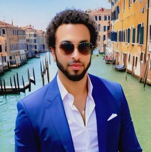 Meet your Posher, James